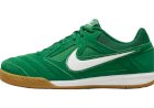 Nike Gato